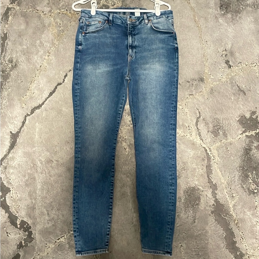 H&M Medium Wash Skinny Jeans